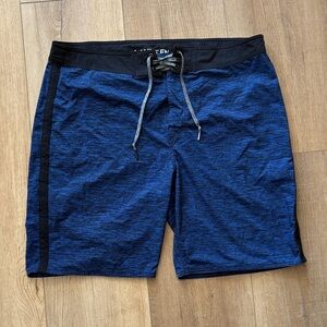 Land’s End Men's Blue and Black Board Shorts